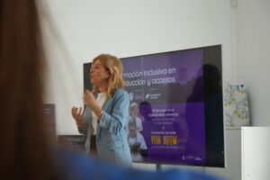 CONCEJALA DEL AYUNTAMIENTO DE ALMERÍA EN LA FORMACIÓN IBCLUSIVA DE MUSIC FOR ALL EN EL ESPACIO ALMA